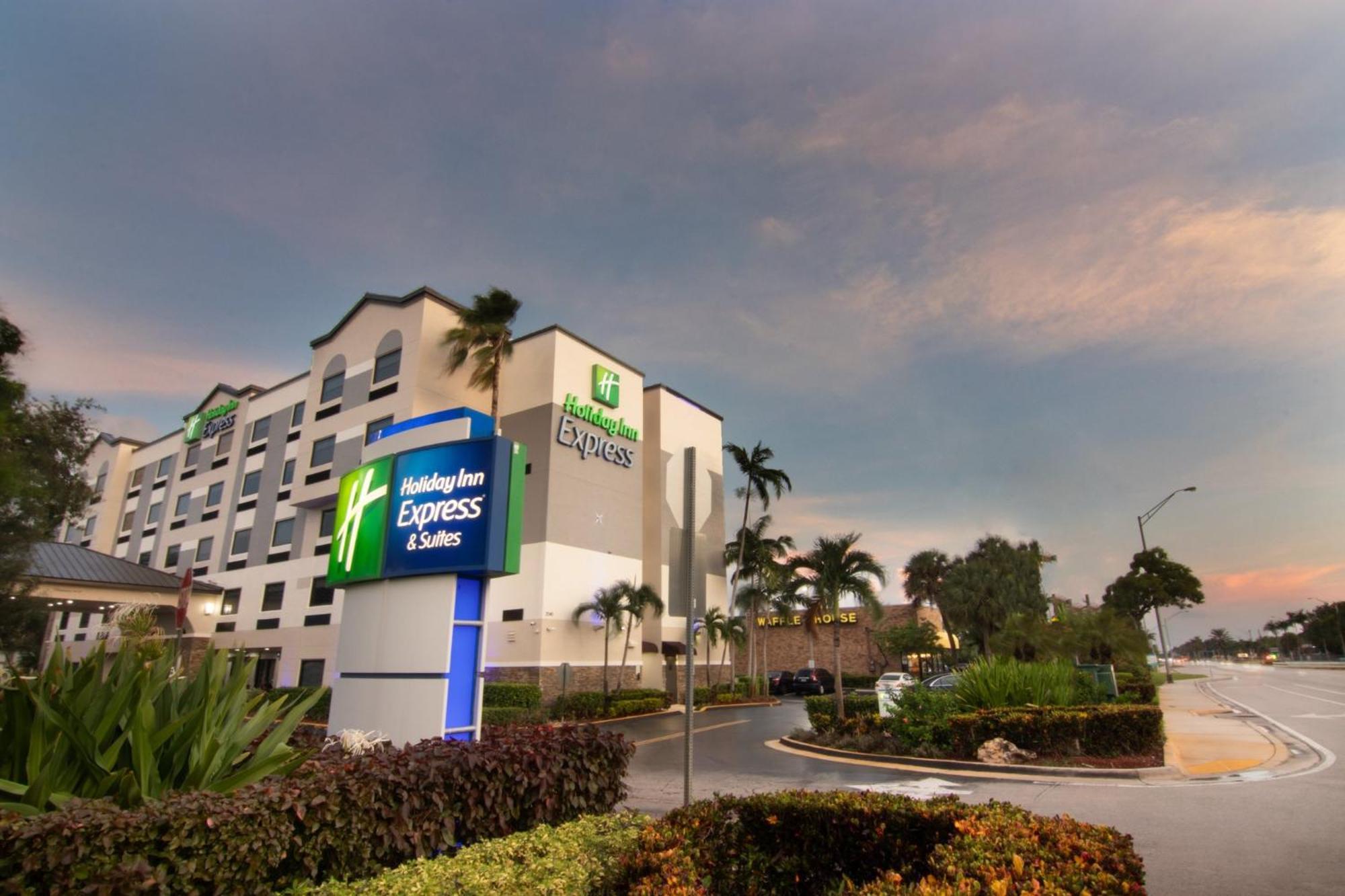 Holiday Inn Express And Suites Fort Lauderdale Airport West By Ihg Davie Exteriér fotografie