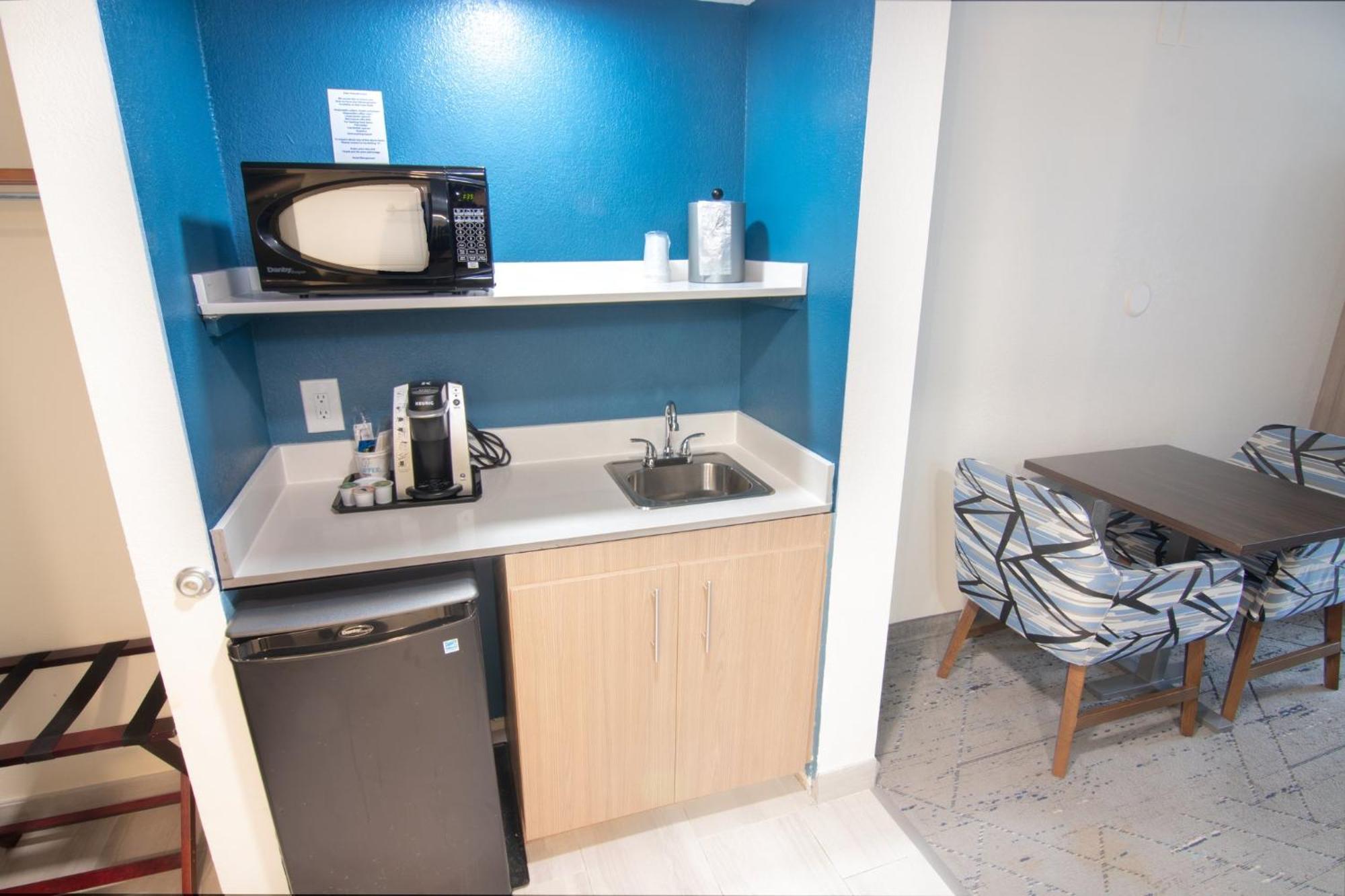 Holiday Inn Express And Suites Fort Lauderdale Airport West By Ihg Davie Exteriér fotografie