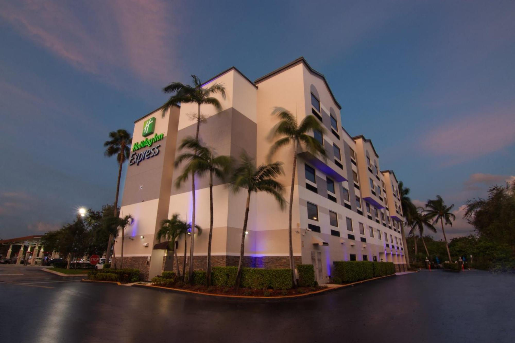 Holiday Inn Express And Suites Fort Lauderdale Airport West By Ihg Davie Exteriér fotografie